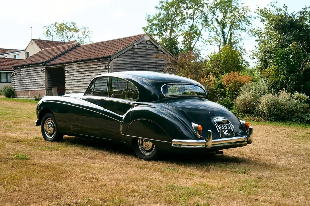 1961 Jaguar Mark VII & VIII & IX - Image 7 of 30