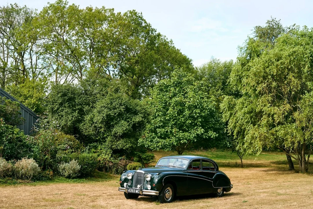 1961 Jaguar Mark VII & VIII & IX - Image 8 of 30