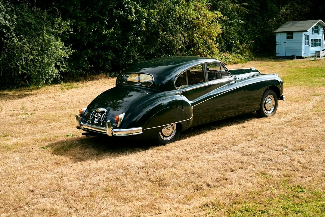 1961 Jaguar Mark VII & VIII & IX - Image 29 of 30