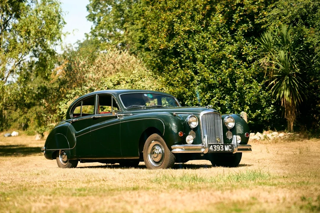1961 Jaguar Mark VII & VIII & IX - Image 9 of 30
