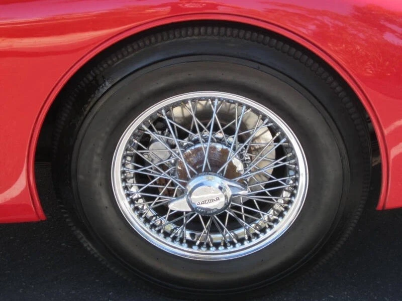 1961 Jaguar XK - Image 9 of 12