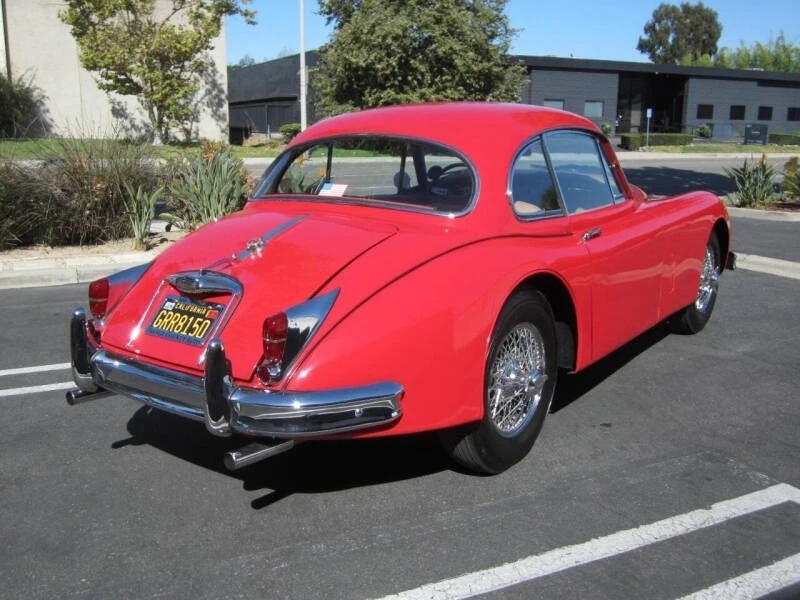 1961 Jaguar XK - Image 3 of 12