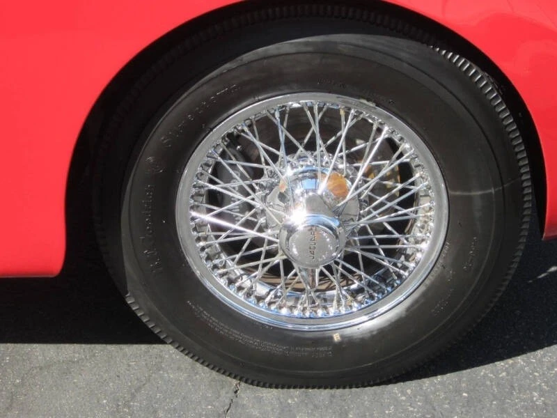 1961 Jaguar XK - Image 7 of 12