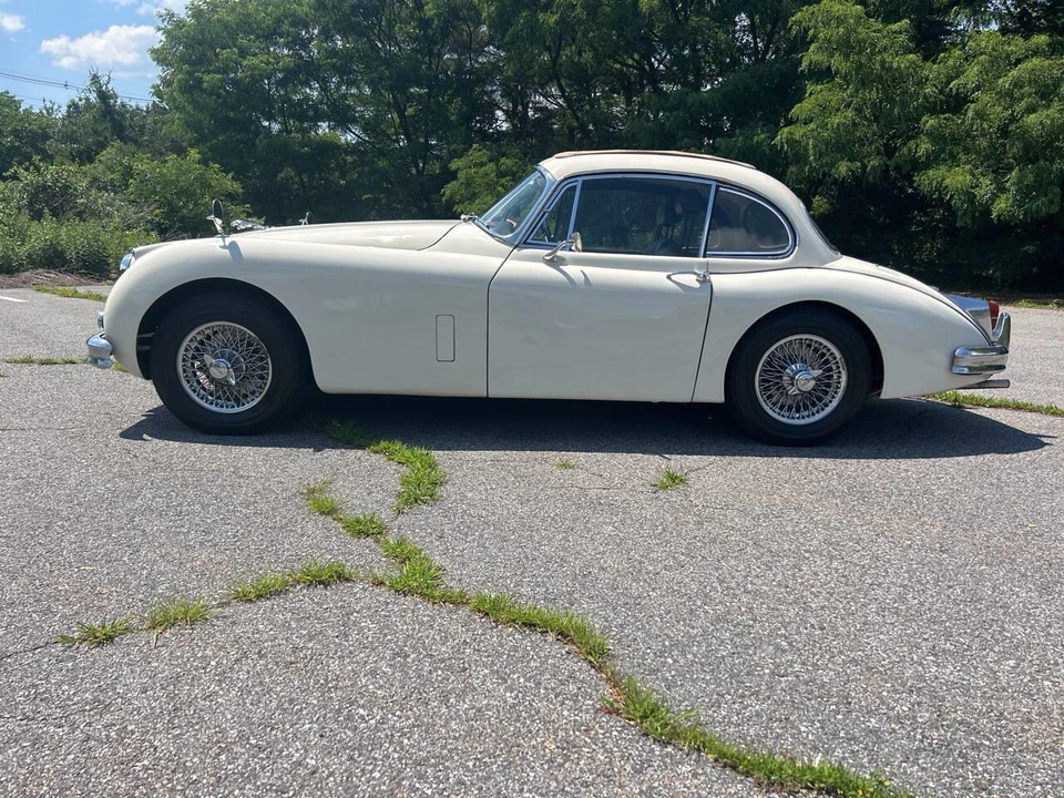 1961 Jaguar E-Type Series 1 - Image 4 of 31