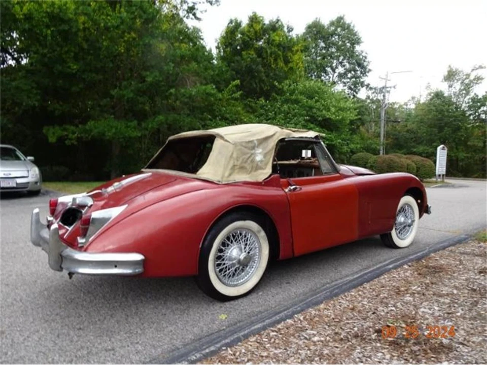 1961 Jaguar XK150 - Image 11 of 14
