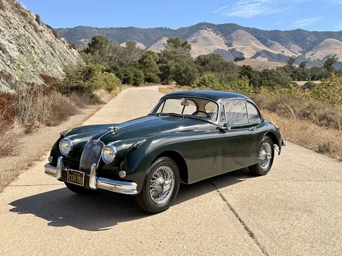 1961 Jaguar XK150 FHC