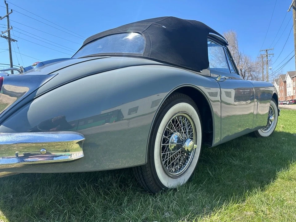 1961 Jaguar XK - Image 22 of 31