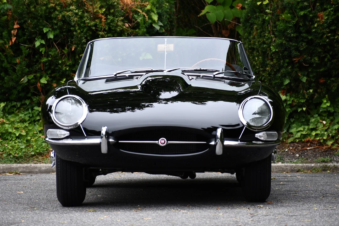 1961 Jaguar E-Type Series 1 - Image 2 of 31
