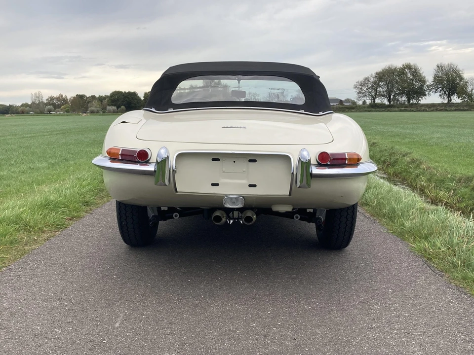 1961 Jaguar E-Type Series 1 - Image 20 of 31
