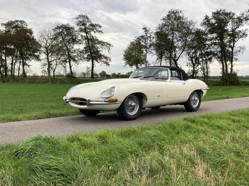 1961 Jaguar E-Type Series 1 - Image 4 of 31