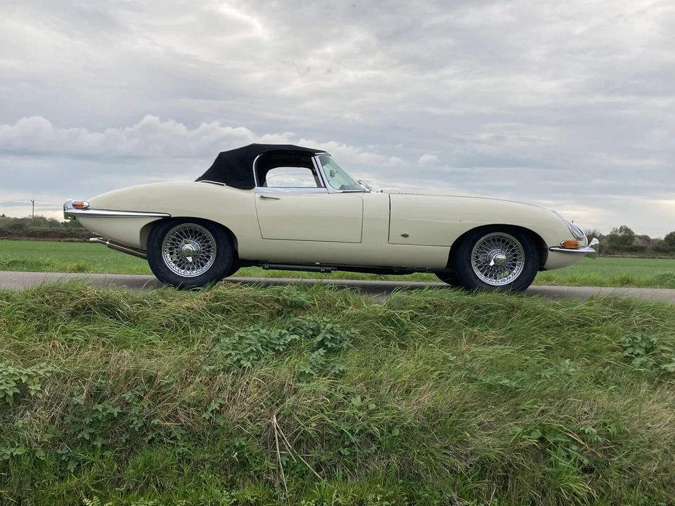 1961 Jaguar E-Type Series 1 - Image 14 of 31
