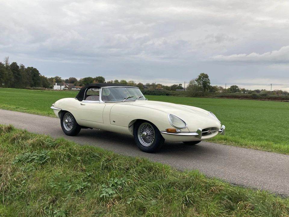 1961 Jaguar E-Type Series 1 - Image 11 of 31