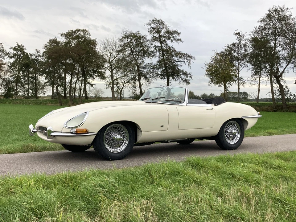 1961 Jaguar E-Type Series 1 - Image 28 of 31