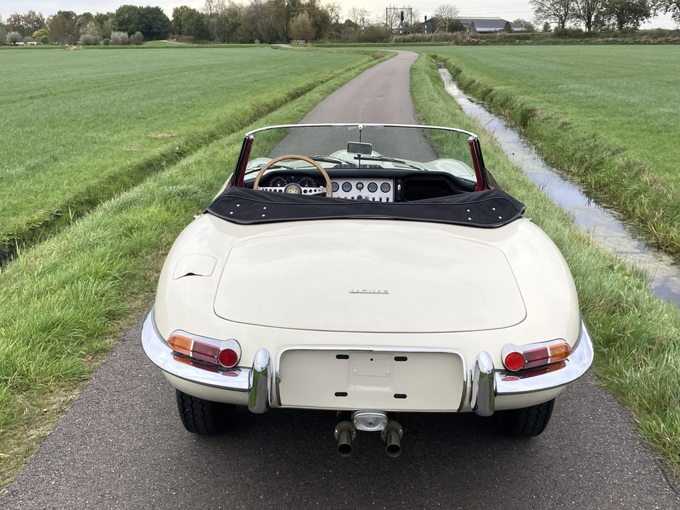 1961 Jaguar E-Type Series 1 - Image 30 of 31