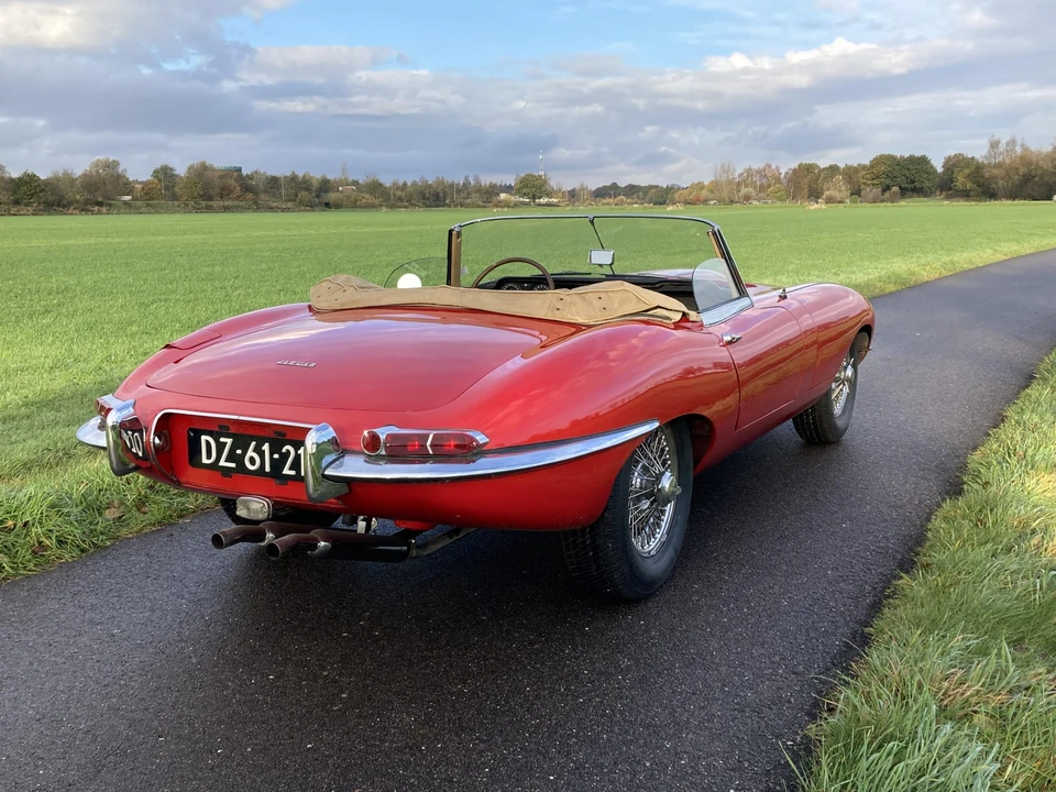 1961 Jaguar E-Type Series 1 - Image 8 of 31