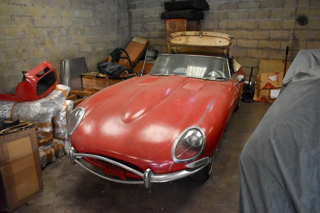 1961 Jaguar E-Type Series 1 - Image 16 of 31