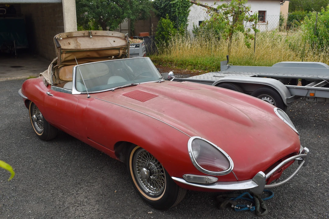 1961 Jaguar E-Type Series 1 - Image 8 of 31