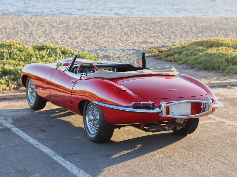 1961 Jaguar E-Type Series 1 - Image 8 of 31