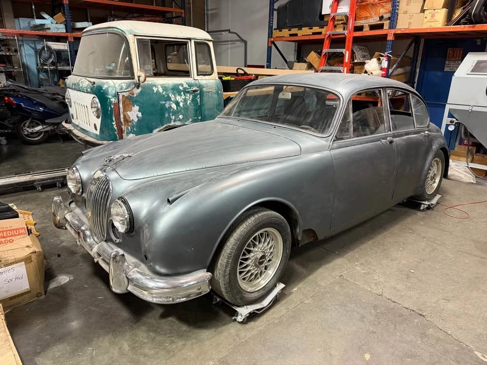 1961 Jaguar Mark II - Image 2 of 16