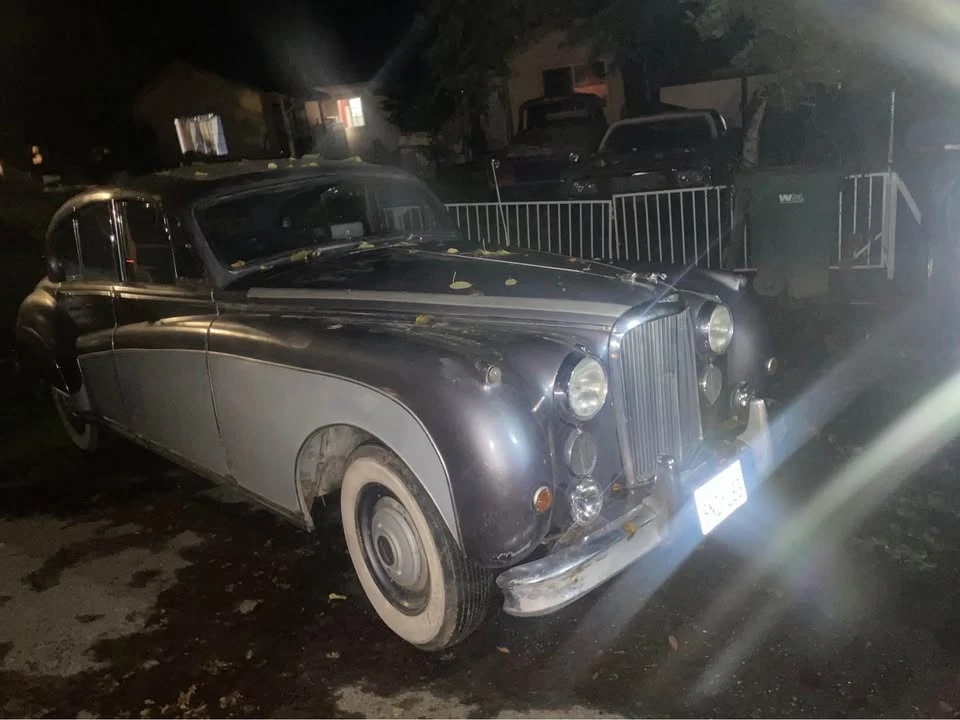 1961 Jaguar Mark VII & VIII & IX - Image 2 of 9