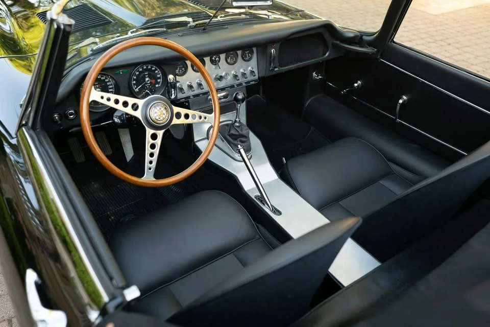 1961 Jaguar E-Type Series 1 - Image 3 of 7