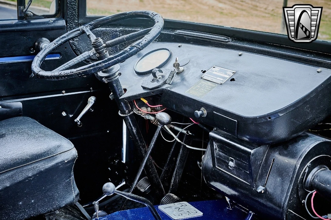 1961 Jeep Forward Control - Image 19 of 21