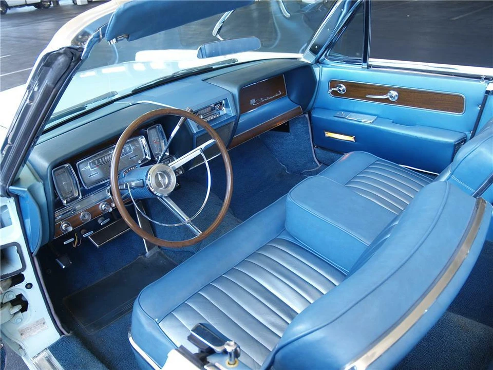1961 Lincoln Continental 4th Gen - Image 4 of 5