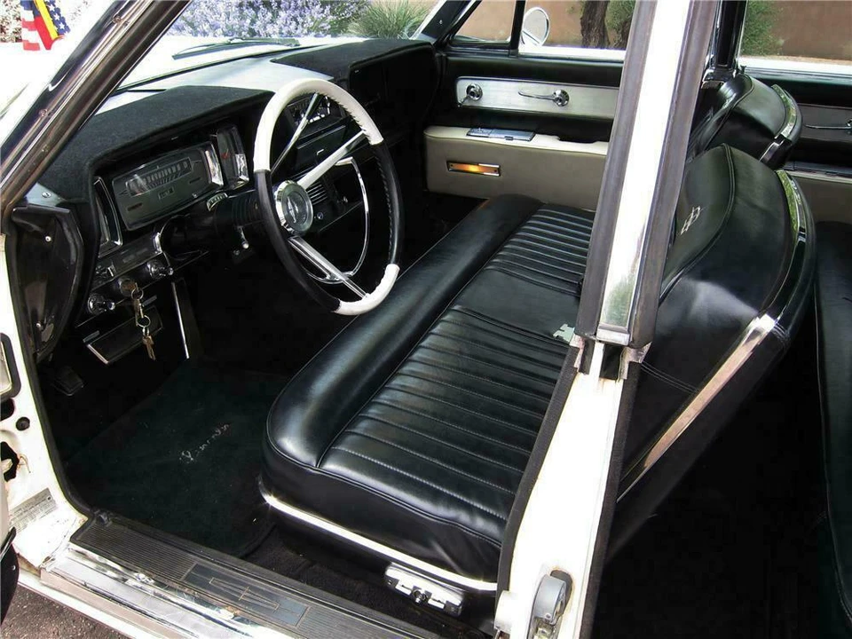 1961 Lincoln Continental 4th Gen - Image 3 of 4
