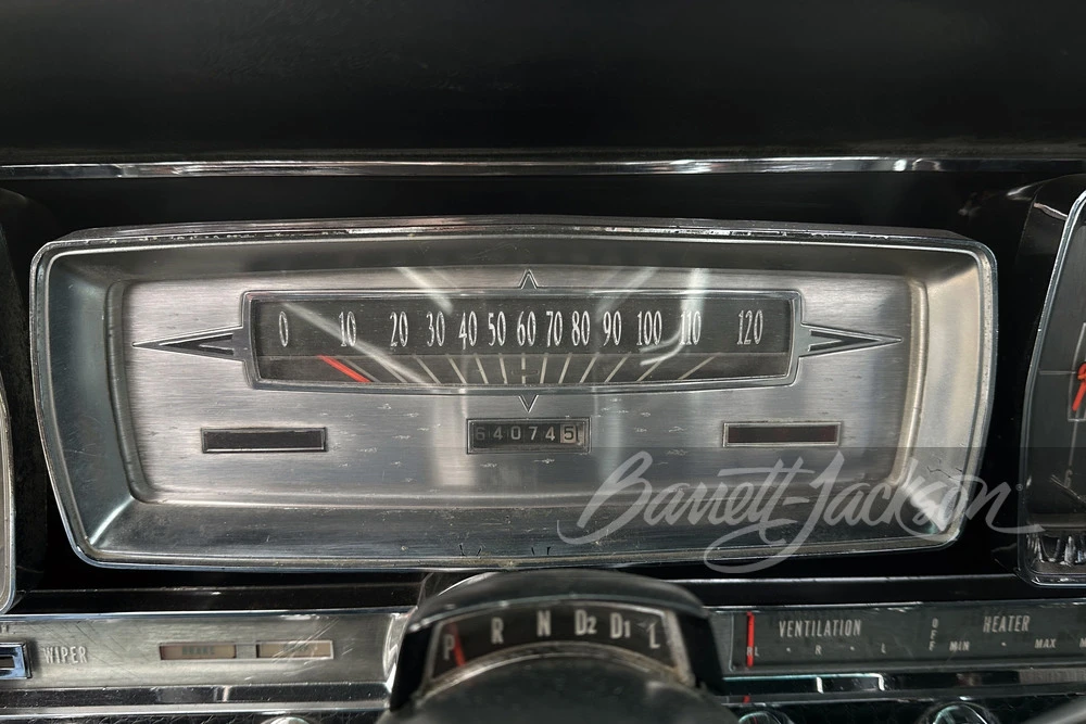 1961 Lincoln Continental 4th Gen - Image 19 of 31