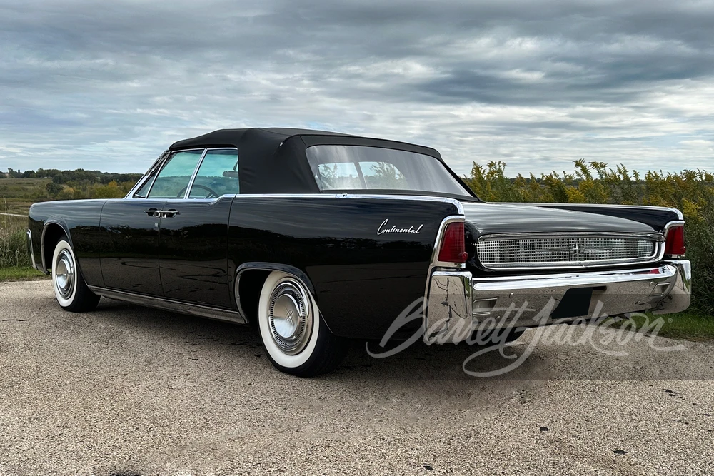 1961 Lincoln Continental 4th Gen - Image 22 of 31