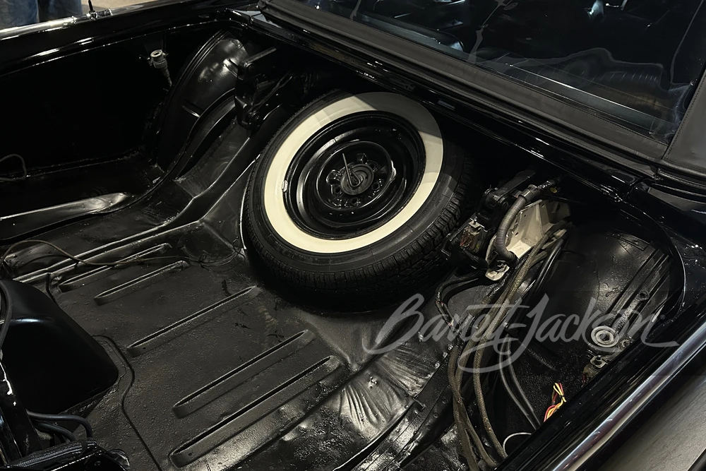 1961 Lincoln Continental 4th Gen - Image 26 of 31