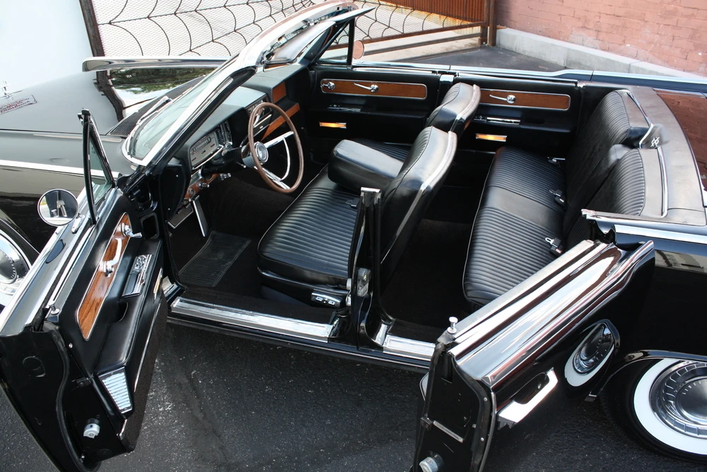 1961 Lincoln Continental 4th Gen - Image 4 of 5