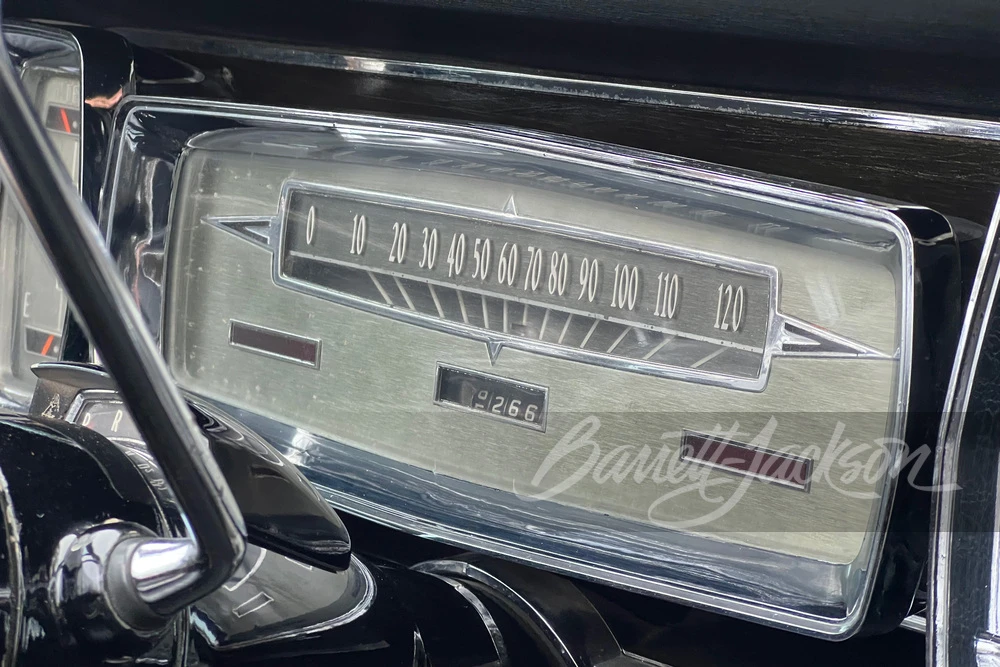 1961 Lincoln Continental 4th Gen - Image 7 of 9