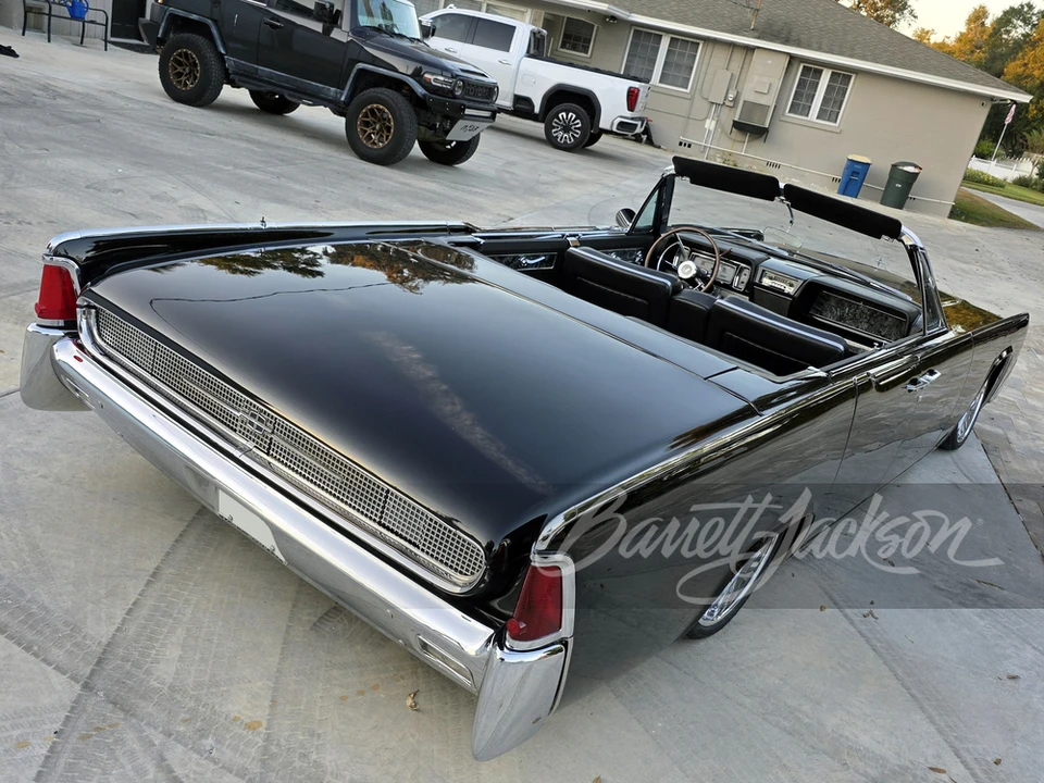 1961 Lincoln Continental 4th Gen - Image 2 of 22