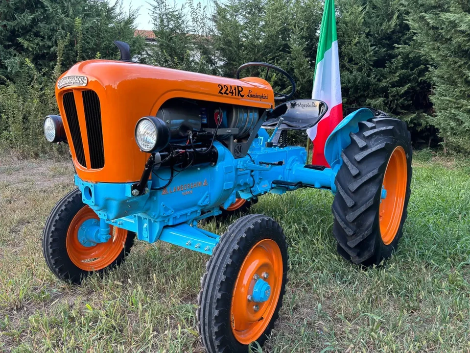 1961 Lamborghini Tractors - Image 2 of 6