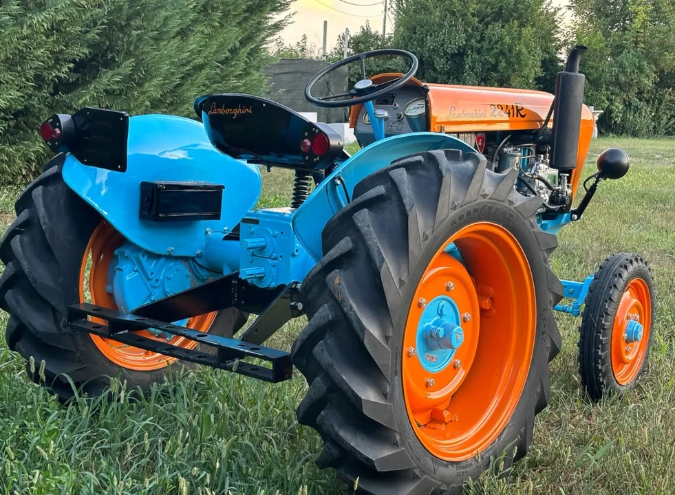 1961 Lamborghini Tractors - Image 3 of 6