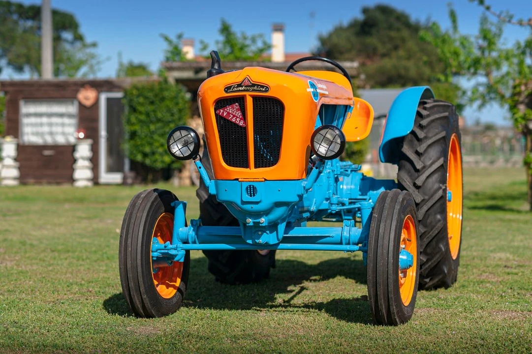 1961 Lamborghini Tractors - Image 5 of 30