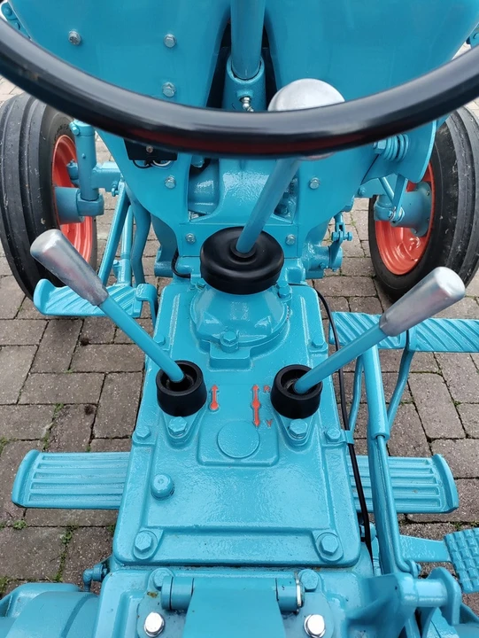 1961 Lamborghini Tractors - Image 16 of 30