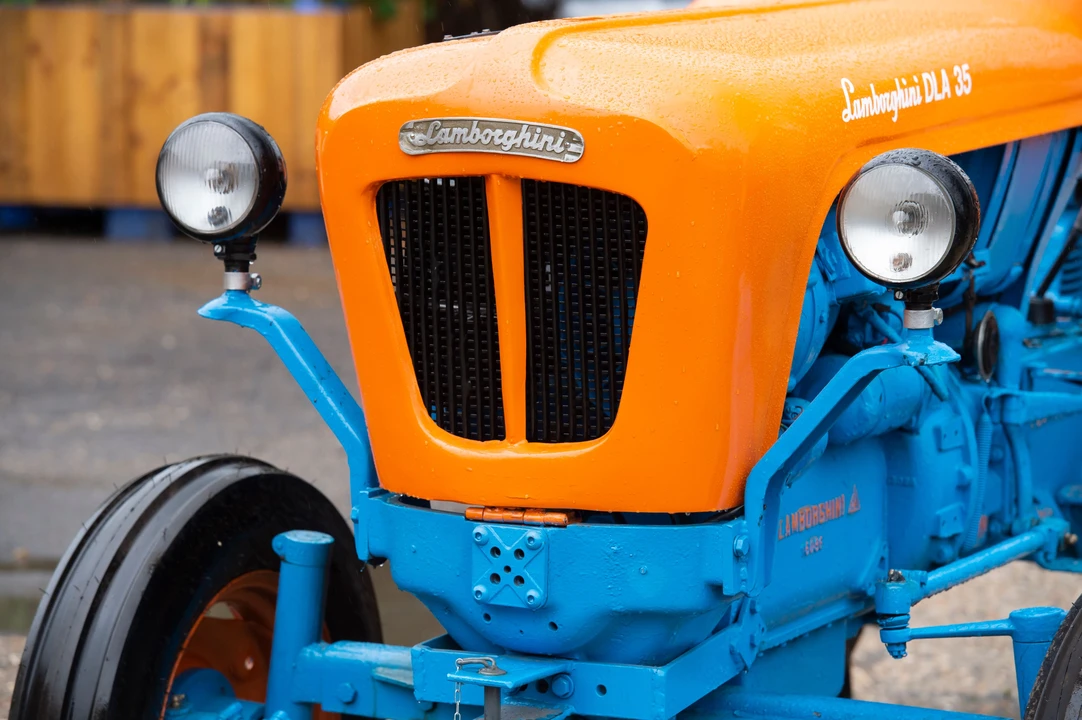 1961 Lamborghini Tractors - Image 13 of 17