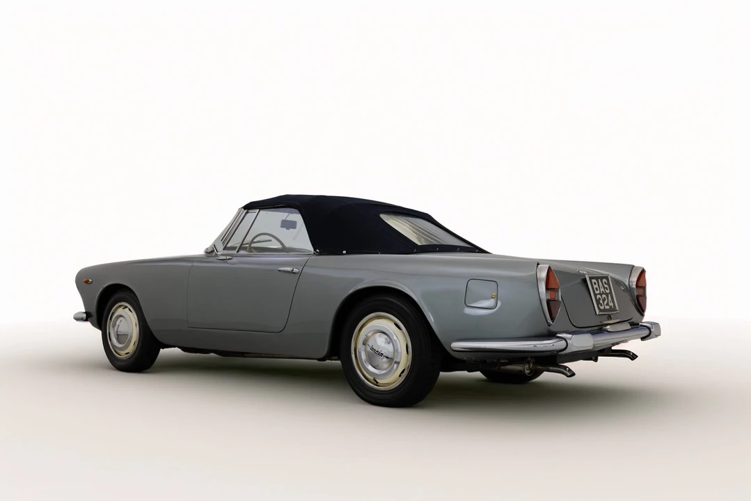 1961 Lancia Flaminia - Image 8 of 31
