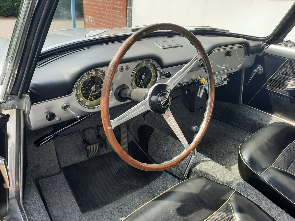 1961 Lancia Flaminia - Image 24 of 30