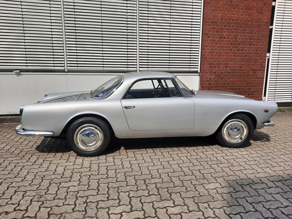 1961 Lancia Flaminia - Image 14 of 30