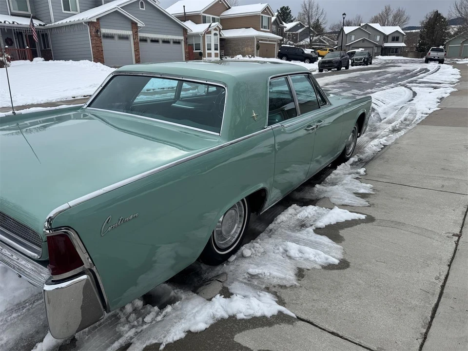 1961 Lincoln Continental 4th Gen - Image 6 of 14