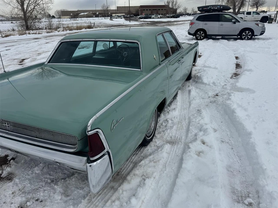 1961 Lincoln Continental 4th Gen - Image 7 of 14
