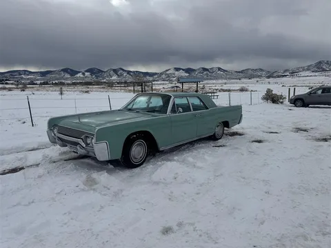 1961 Lincoln Continental