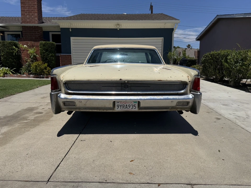 1961 Lincoln Continental 4th Gen - Image 13 of 25