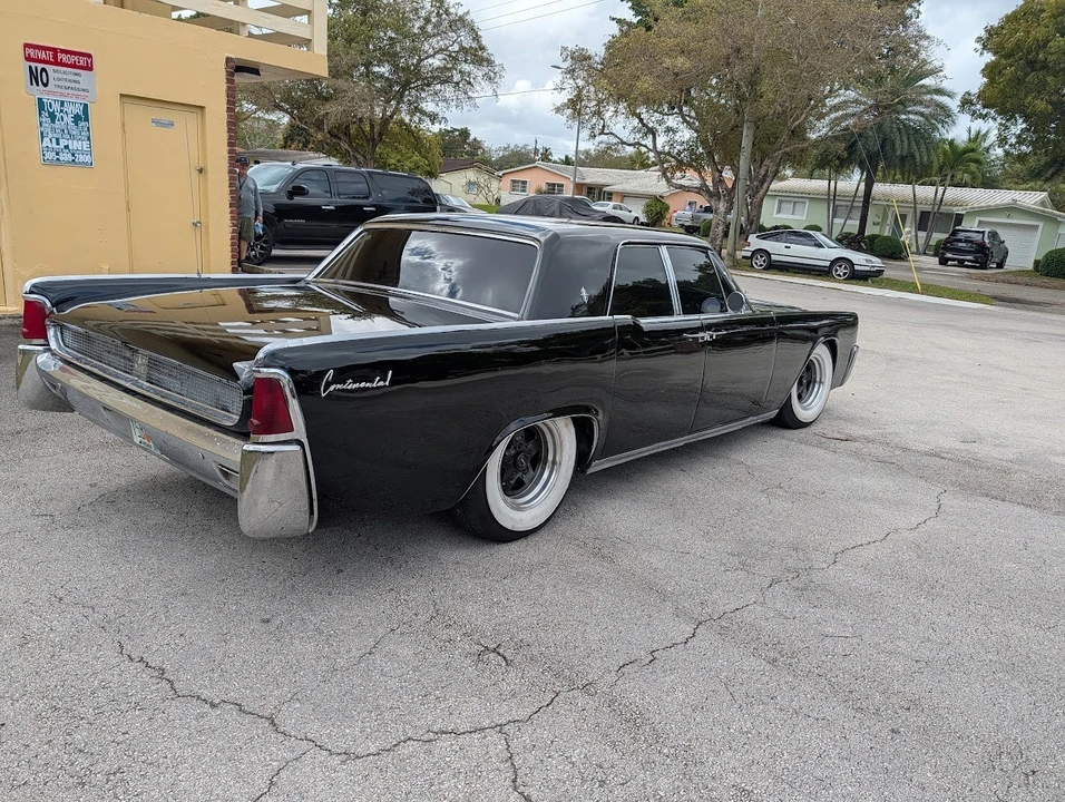 1961 Lincoln Continental 4th Gen - Image 6 of 21