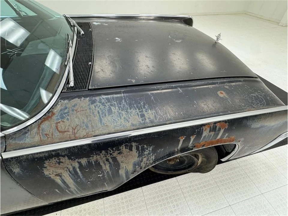 1961 Lincoln Continental 4th Gen - Image 24 of 31