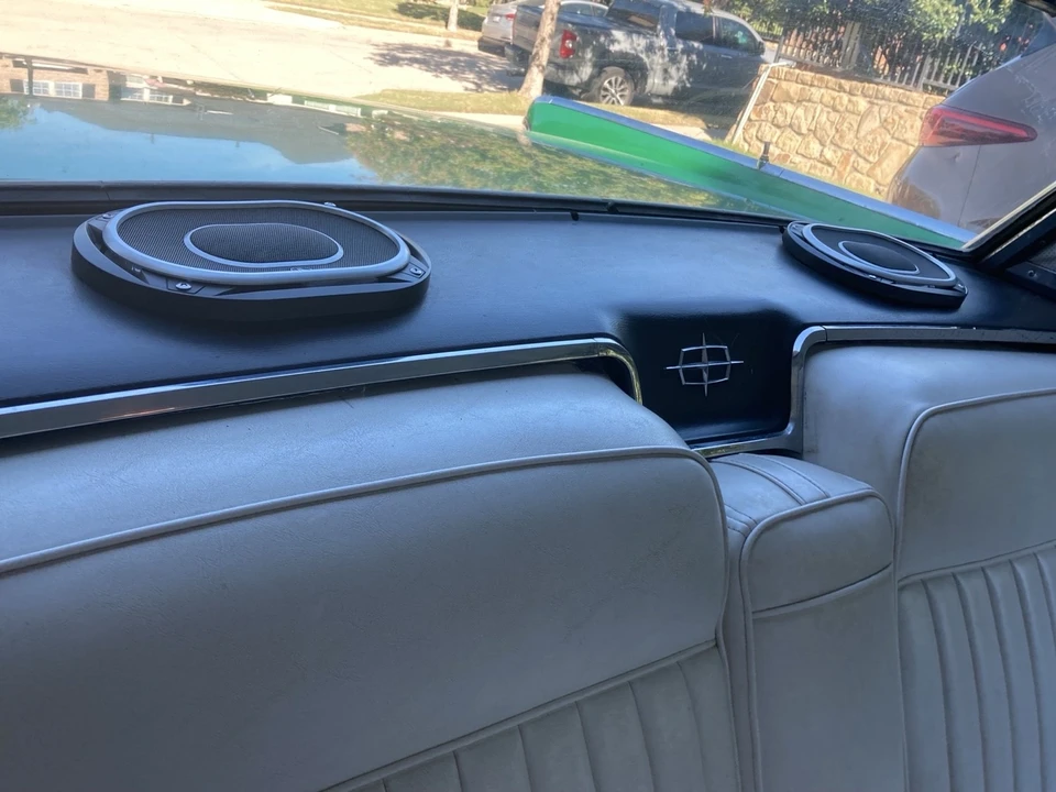 1961 Lincoln Continental 4th Gen - Image 8 of 15