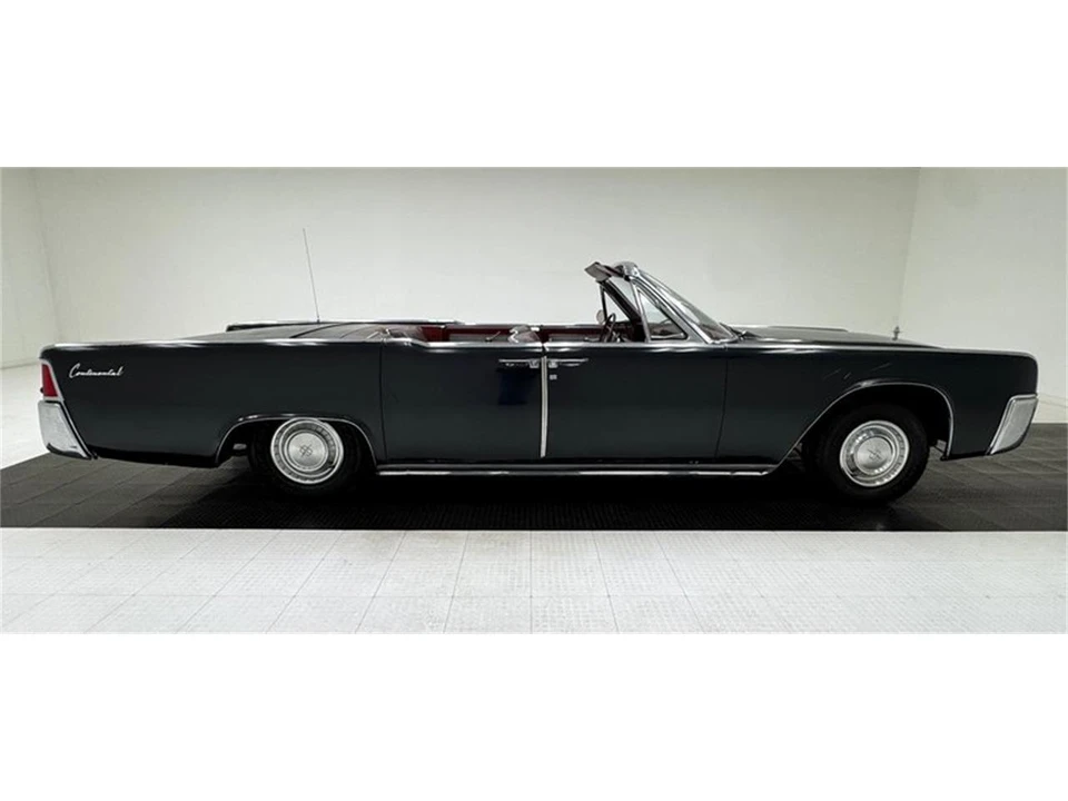 1961 Lincoln Continental 4th Gen - Image 6 of 31